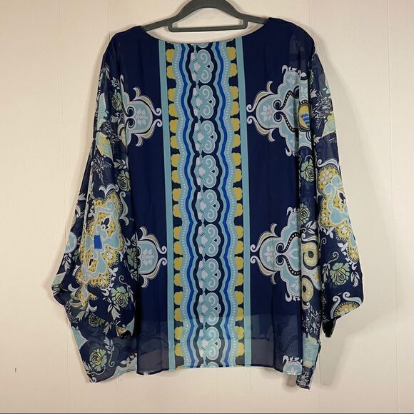 Colleen Lopez Draped Batwing Printed Top - Picture 3 of 5